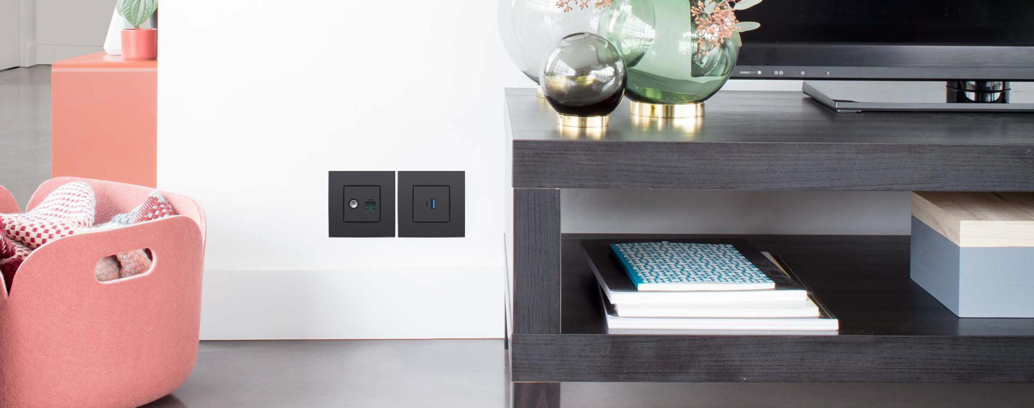 Moje Niko_zasuvky nabijecky_novinky 2020